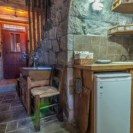 The Windmill Apartment Adamantas (Milos)